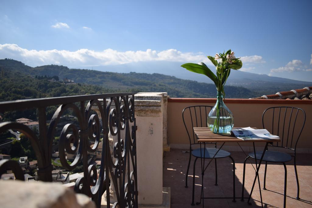 Cento Tari' Guest House Castiglione De Sicilia Exterior photo