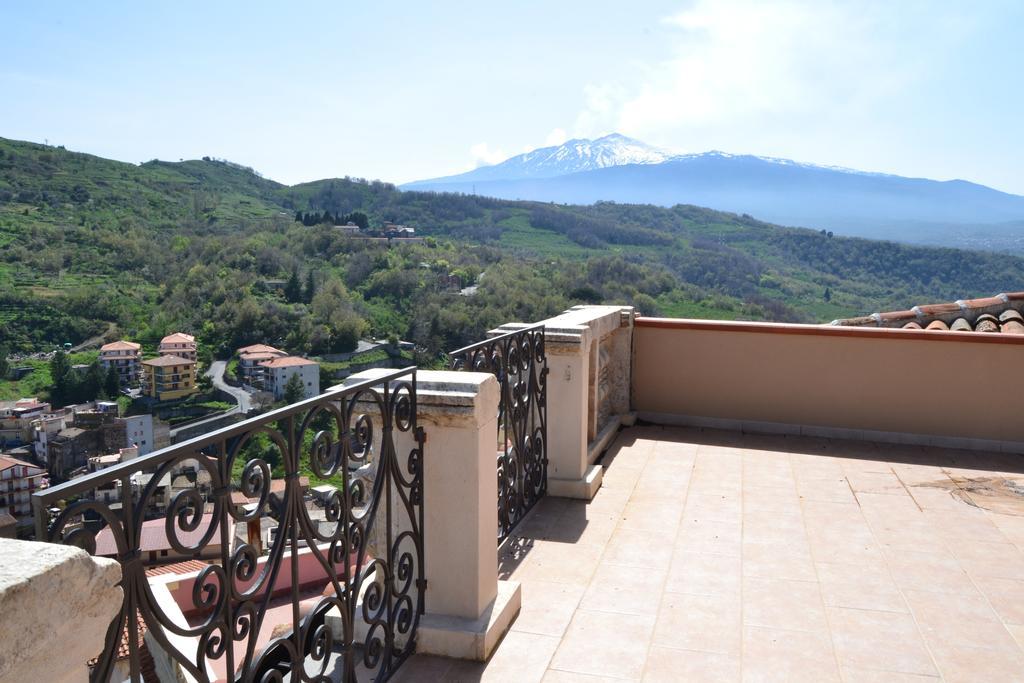 Cento Tari' Guest House Castiglione De Sicilia Exterior photo