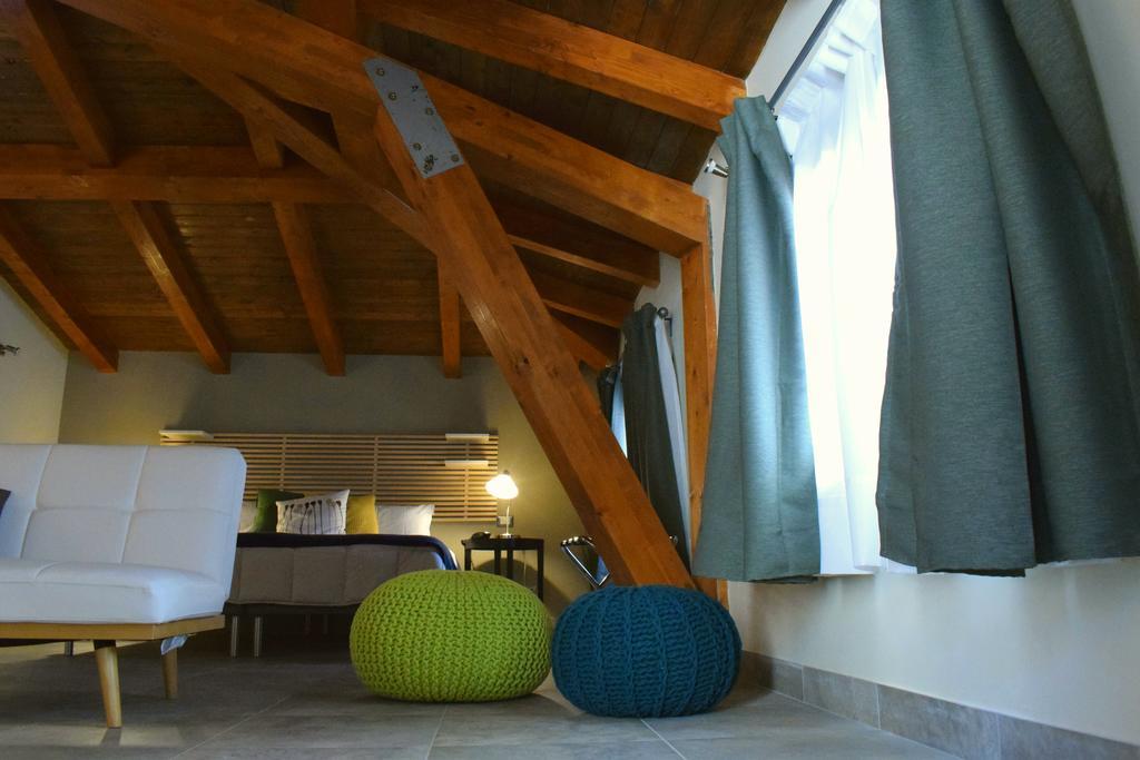 Cento Tari' Guest House Castiglione De Sicilia Exterior photo